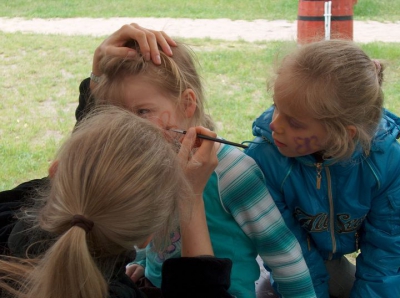 Dzien Matki i Dzien Dziecka z Radosnymi Maluchami w Choszczowce